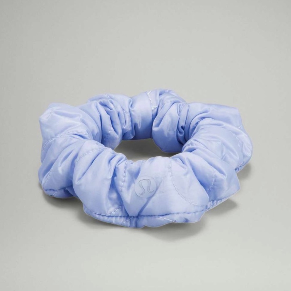 Lululemon Uplifting Scrunchie *Filled Lavender Dusk